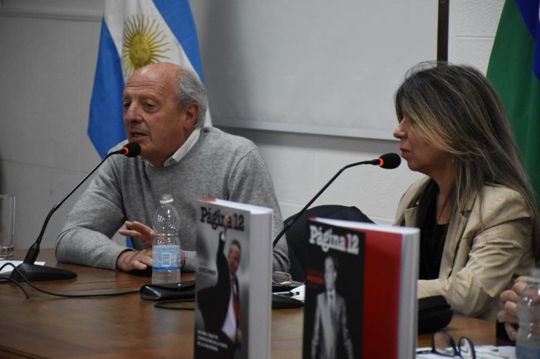 En el marco de los 40 años de democracia, Llamosas inauguró la 19° Feria del Libro “Juan Filloy”