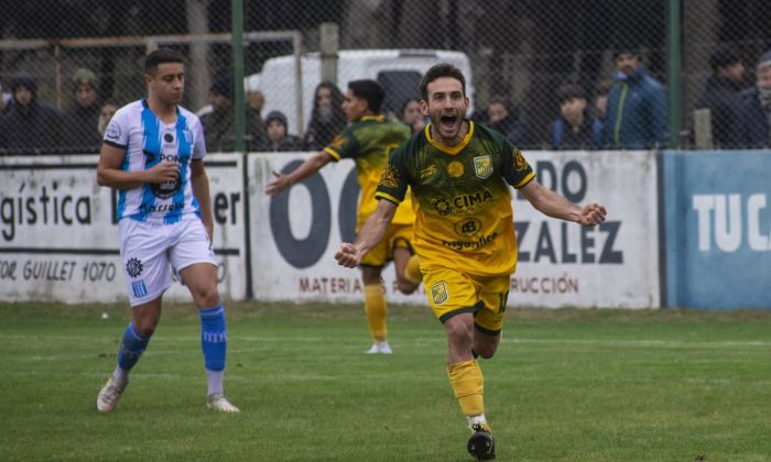 Emanuel Ramírez: “Estamos muy contentos por lograr el objetivo de permanecer en Primera A"