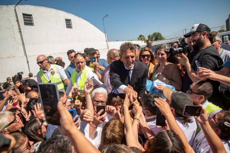 Sergio Massa firmó el convenio de la SUBE en Río Cuarto para la ciudad y otros 6 municipios  