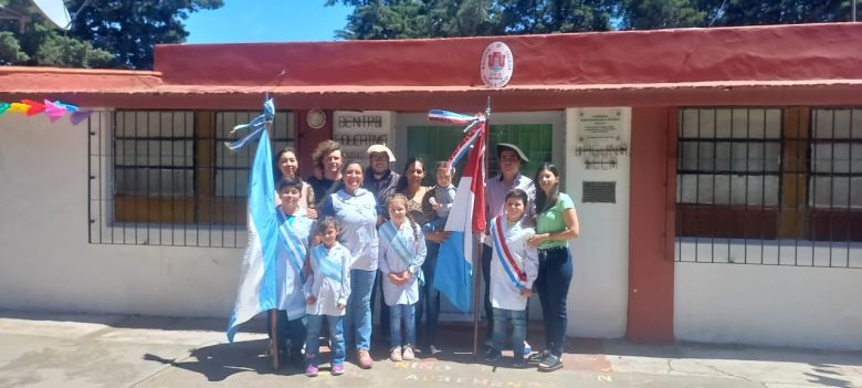 Escuelas rurales con identidad propia: el Centro Educativo de Laguna Seca cumplió 80 años