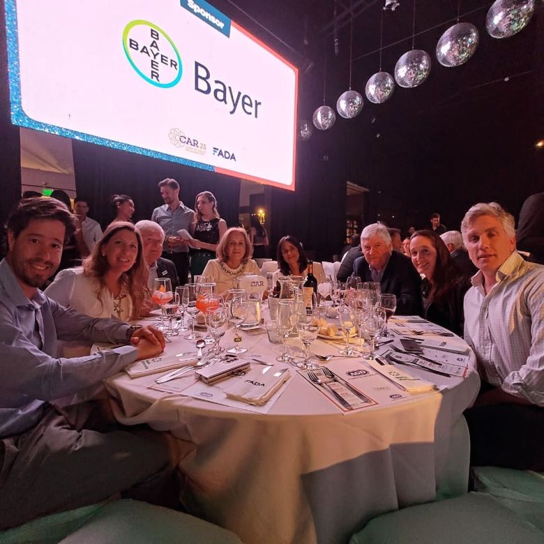 GRUPO APOLO presente en la cena CAR2023 de FADA