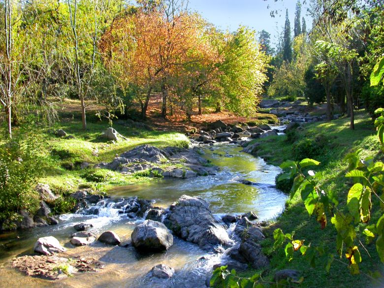 Por la elección del domingo, en las sierras de Córdoba advierten bajo nivel de reservas