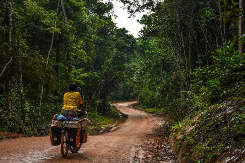 22 mil kilómetros de sueños e inspiración: una rionegrina viaja sola en su bicicleta por Brasil