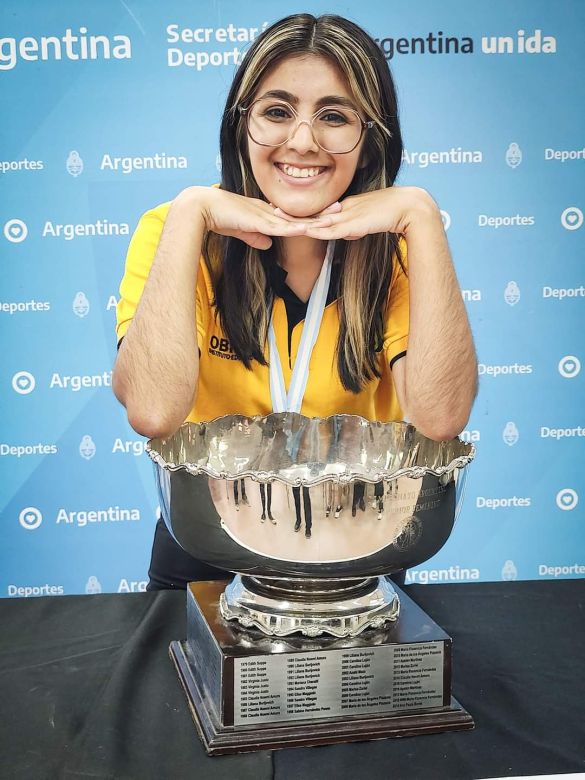 La nueva reina del ajedrez argentino es una joven apasionada por este deporte