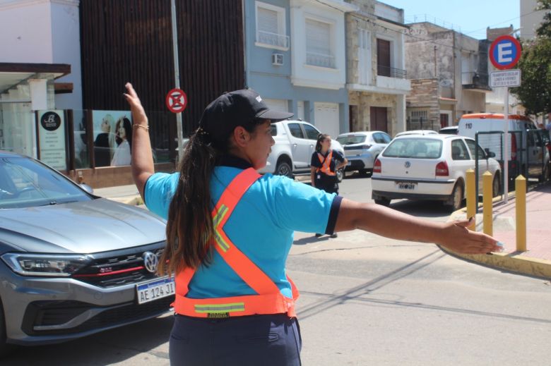 Detienen a 5 vehículos por prestar servicio de alquiler a pasajeros a través de plataformas virtuales