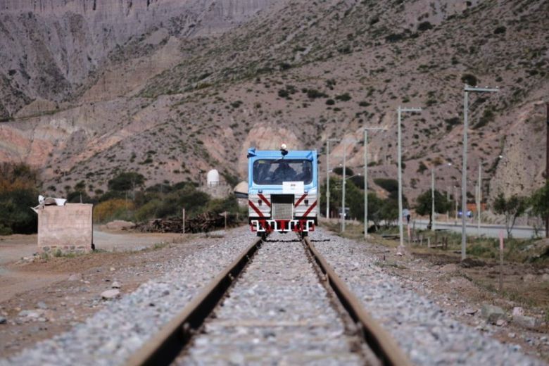 Con el tren solar de la Quebrada, La Tarde del Limón viajó a Jujuy de manera imaginaria 