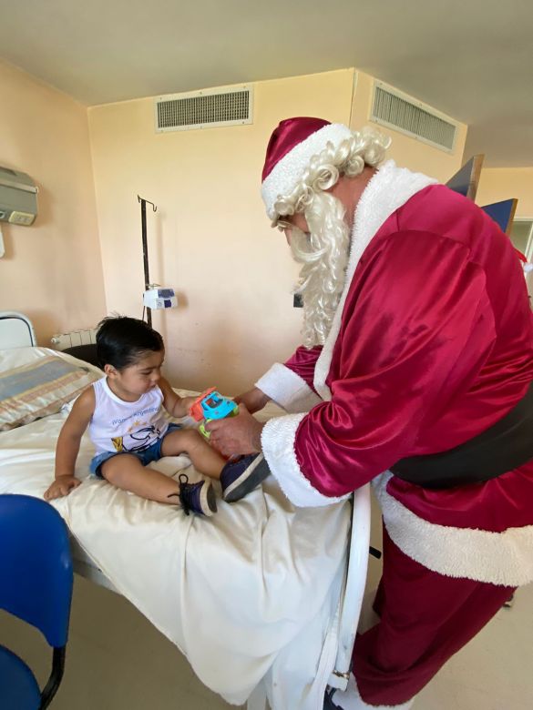 La Caravana de Papá Noel congregó la magia en la ciudad