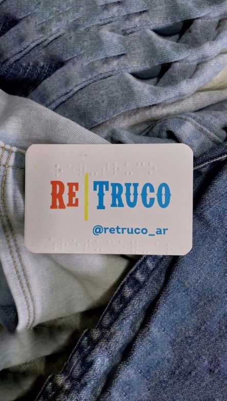 Rediseñaron las cartas de truco, convirtiéndolo en un innovador emprendimiento