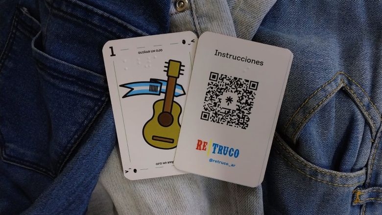 Rediseñaron las cartas de truco, convirtiéndolo en un innovador emprendimiento