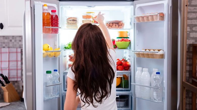 Un alimento cotidiano derivado de la leche crea una adicción similar a la cocaína, según un estudio 