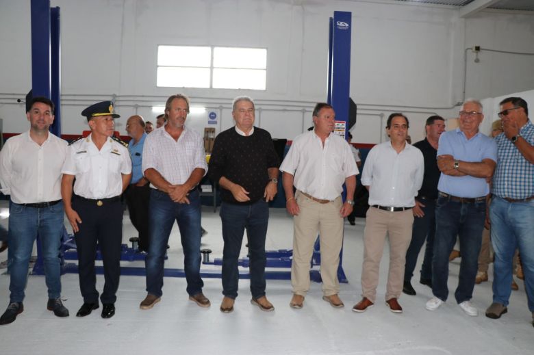 Se inauguró el primer taller mecánico para patrullas rurales