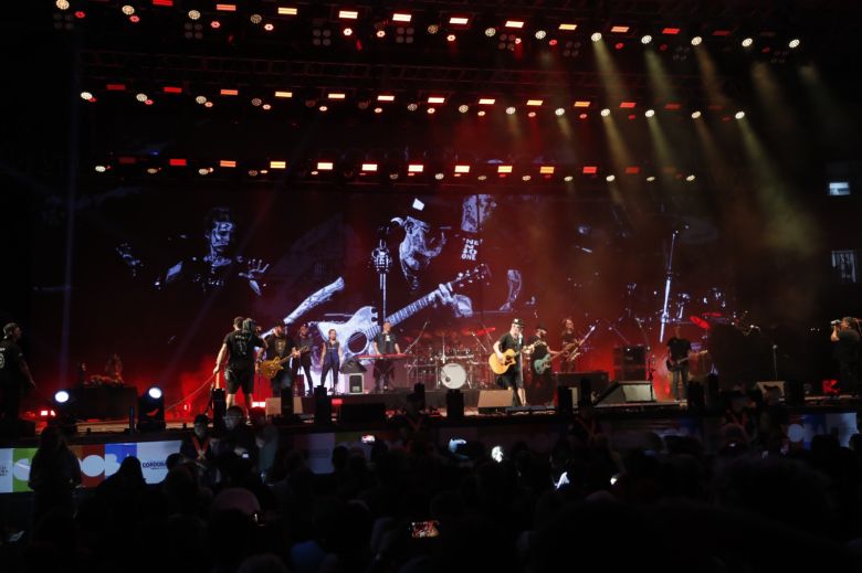 Día IV: La Beriso plantó la bandera del rock y la lluvia no pudo con los Tekis 