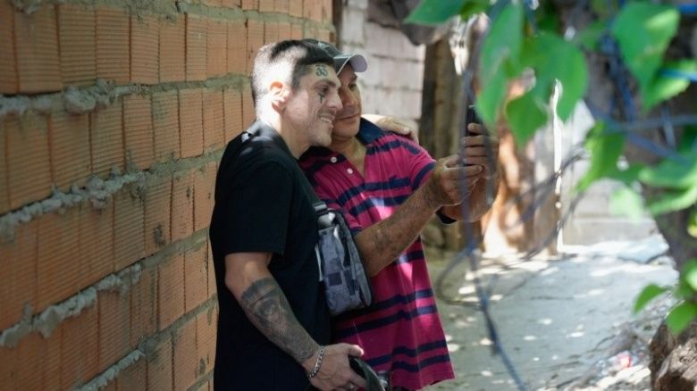 Recorre los barrios más calientes de Rosario y genera un mensaje repleto de sueños