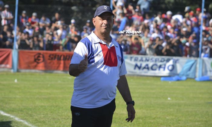 Mario Vivaldi: "Estoy muy satisfecho con el plantel que tengo y seguramente vamos a ir por más”