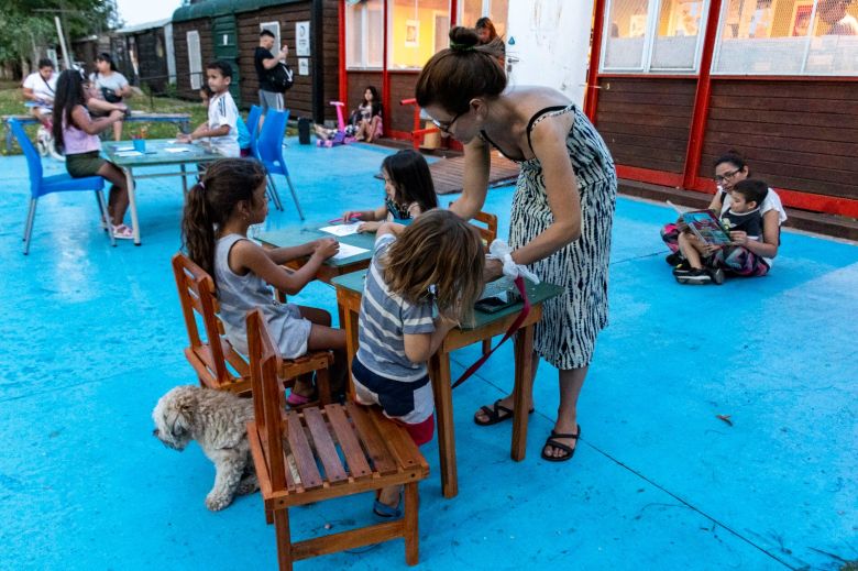 La Biblioteca Vagón Reino del Revés, un espacio en el Andino para visitar en vacaciones