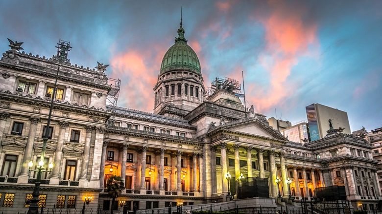 El Ejecutivo prorrogó las sesiones extraordinarias del Congreso hasta el 15 de febrero