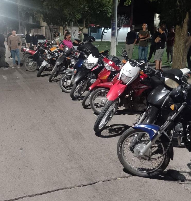 Se realizaron operativos contra las hordas de motos 