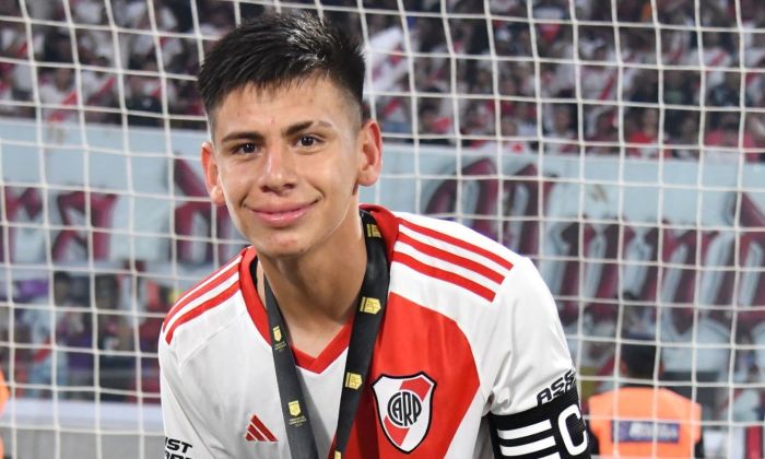 River oficializó la venta de Claudio Echeverri al Manchester City