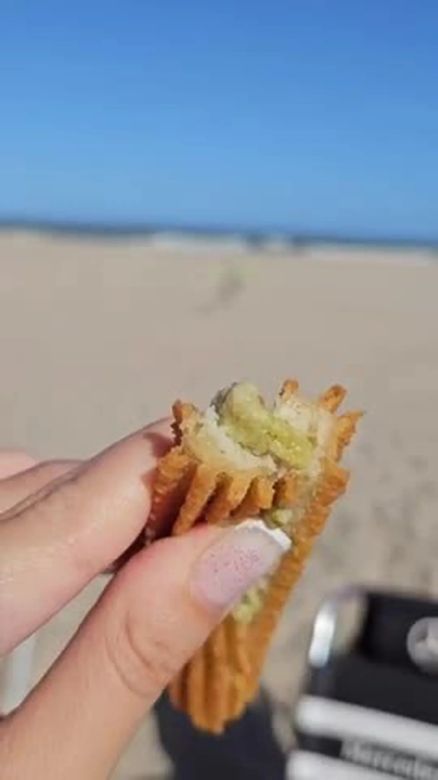 Compró churros de palta, hummus y vitel toné en Pinamar y el ticket sorprendió todos: cuánto gastó 