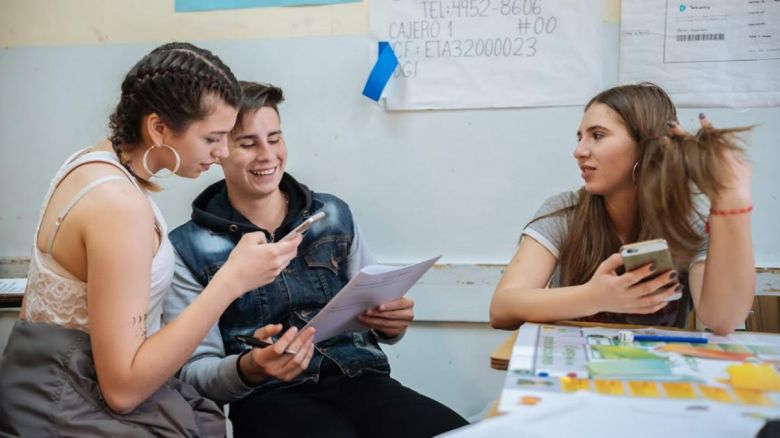 La educación financiera, aliada clave para el crecimiento de los jóvenes en la era digital