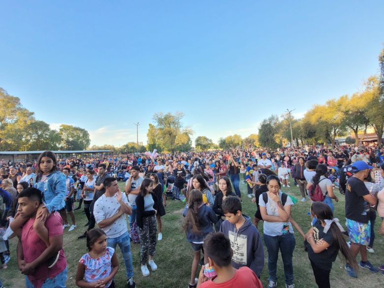 Centenares de personas disfrutaron de los carnavales 2024 