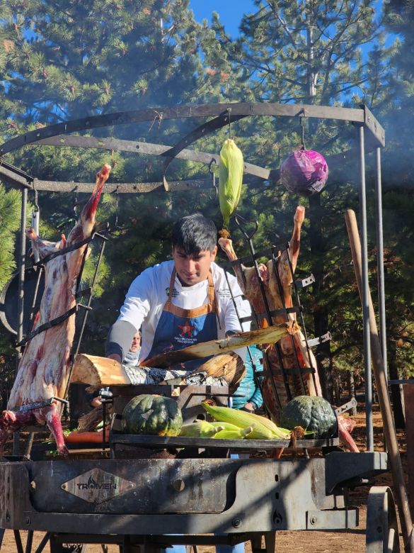 Un chef del norte neuquino se distinguió en la Fiesta Nacional del Chivo en Malargüe