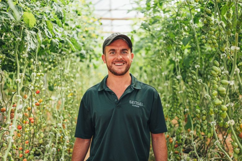 Un joven argentino emprendió en la producción hidropónica y llevó su experiencia a Hawaii