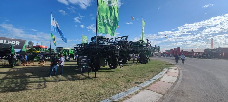 Metalfor deslumbró a Expoagro con la pulverizadora autónoma