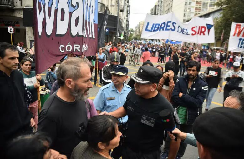 Elevan a juicio a seis referentes gremiales y sociales por el corte total de calles 