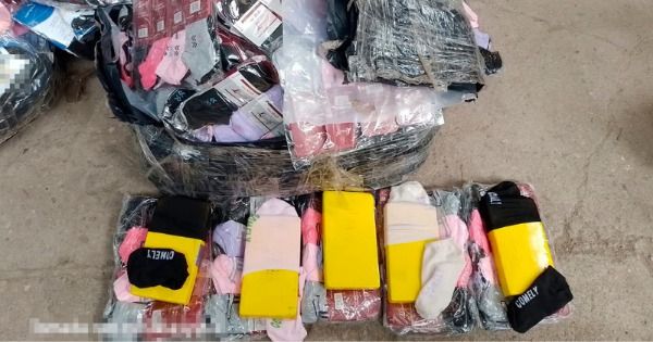 Empleados municipales de Villa María encontraron ladrillos de marihuana en rezagos aduaneros