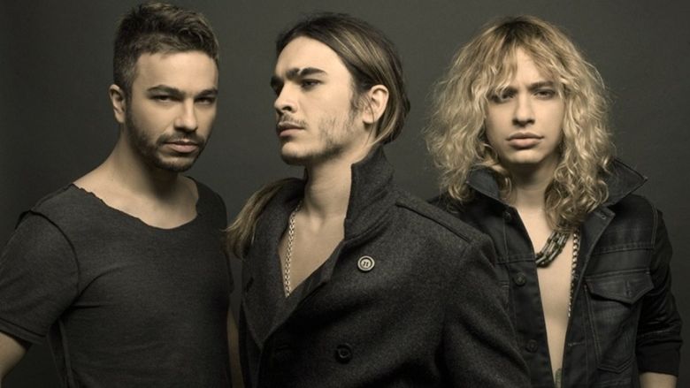 En una verdadera noche de rock, Airbag hizo vibrar a un Luna Park explotado