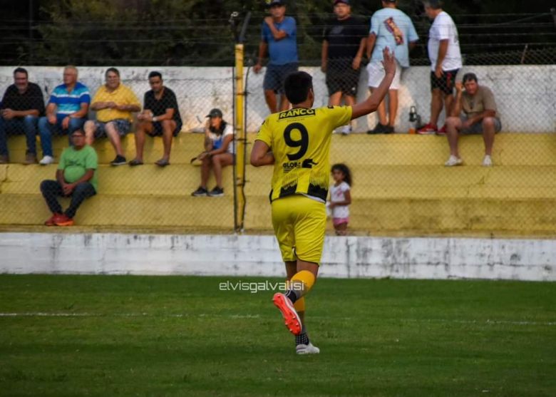 Juan Bruna: "Las primeras cinco fechas te marcan para que esta el equipo"