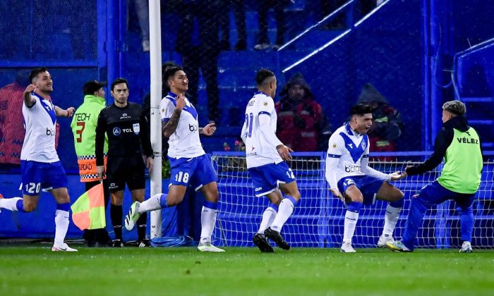 Vélez recibe a Argentinos en un duelo clave para la clasificación