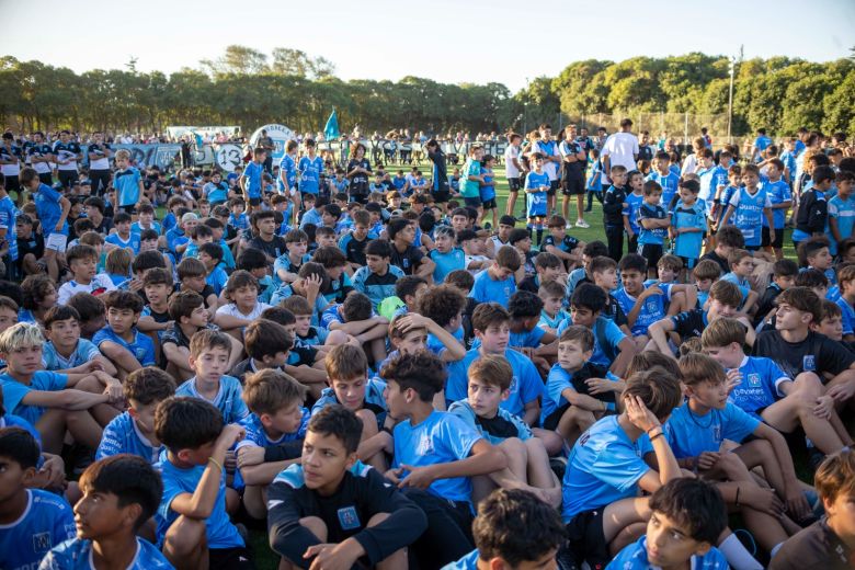 Llamosas y De Rivas estuvieron presente en la inauguración de la “Ciudad Deportiva Pablo Aimar”