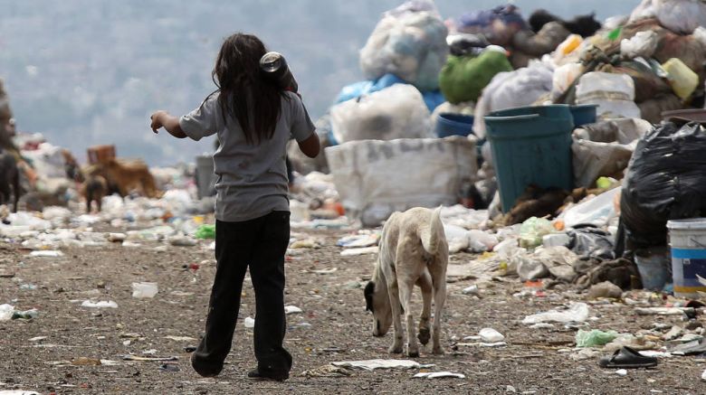 6 de cada 10 niños viven bajo la línea de la pobreza en la ciudad