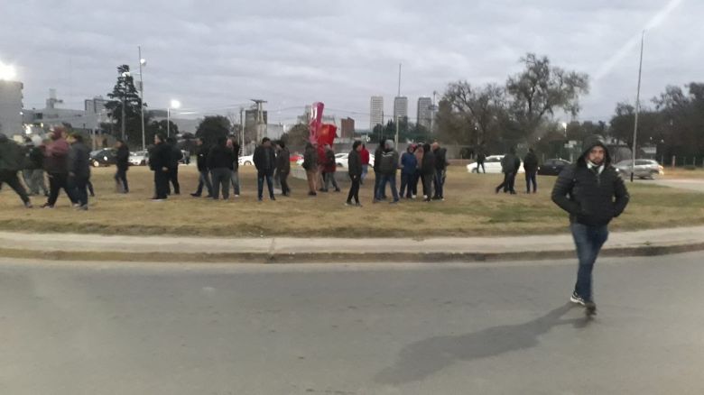 Los puentes Carretero, Filloy y Abella fueron cortados en su totalidad durante la mañana del lunes