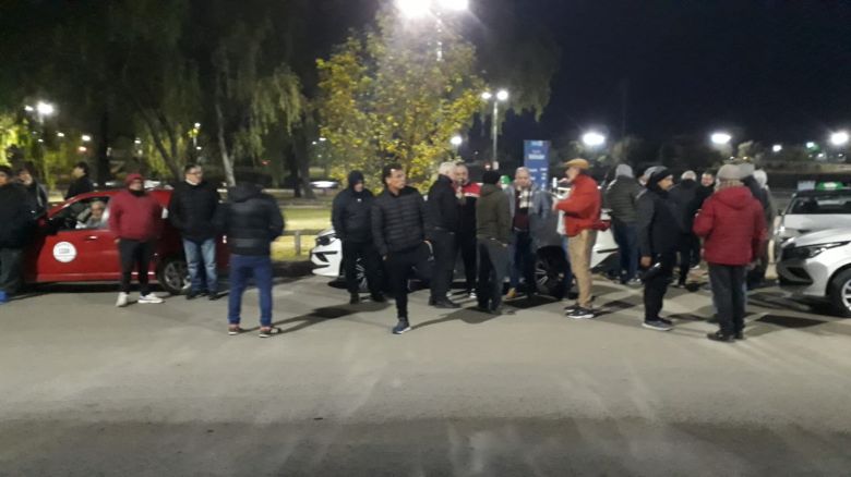 Los puentes Carretero, Filloy y Abella fueron cortados en su totalidad durante la mañana del lunes