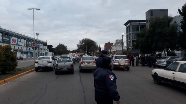 Los puentes Carretero, Filloy y Abella fueron cortados en su totalidad durante la mañana del lunes