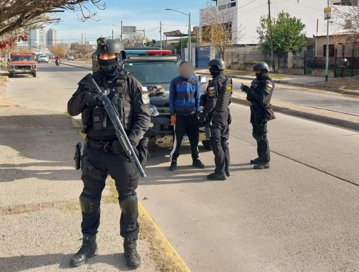 FPA detuvo a un sujeto con antecdentes e incautó cocaína cerca de una institución educativa 