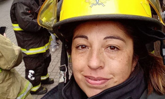 Bomberos voluntarios: enorme compromiso y valor