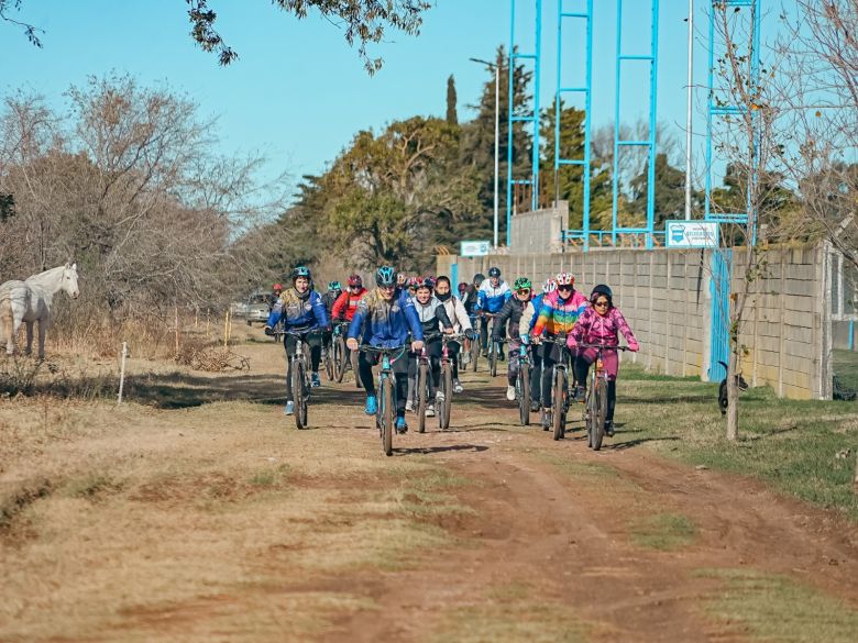 Primer Encuentro de cicloturismo en Adelia María 
