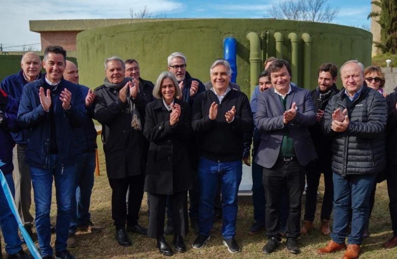 Llaryora inauguró el acueducto Huanchilla – Adelia María