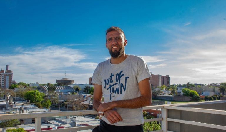 Gastón Bottino: "La carrera de técnico es como la de jugador uno tiene que hacer su camino"