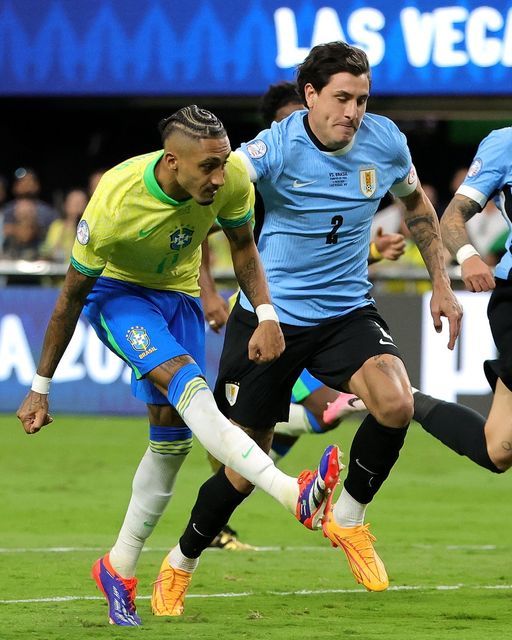 Uruguay eliminó a Brasil por penales