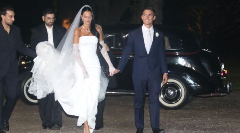 Filtraron los peculiares regalos que Oriana Sabatini y Paulo Dybala repartieron en su boda: qué significan