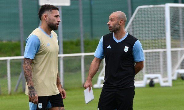 Con los campeones de América, el 11 de Mascherano para el debut