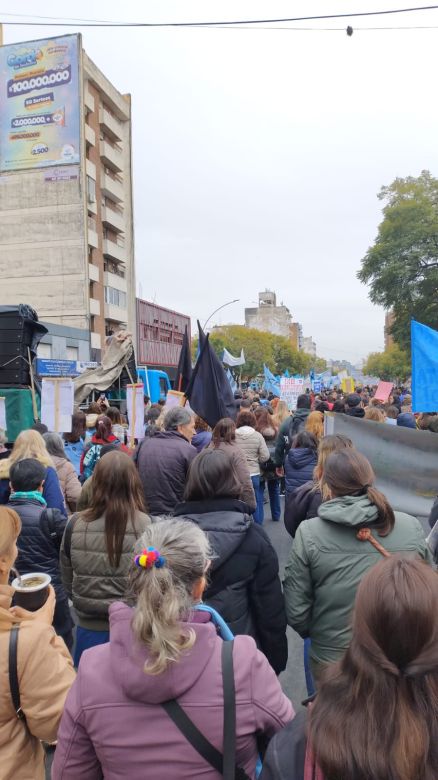 Segundo día de paro docente: En Córdoba realizan movilización