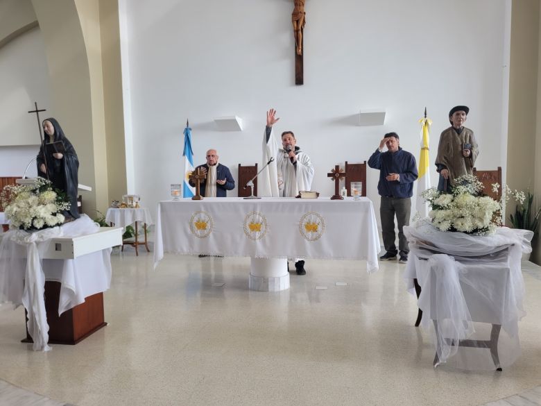 Día histórico: La parroquia de San Cayetano se convirtió en Santuario