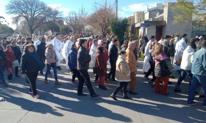 Uriona en San Cayetano: " Seguimos luchando en medio de tantas necesidades"