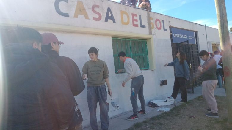 Jóvenes de la ciudad se reunieron en una actividad solidaria en La Casa del Sol